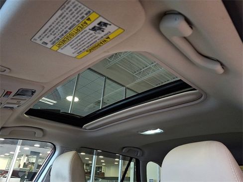 Used 2018 Subaru Outback 2.5i Limited image 14