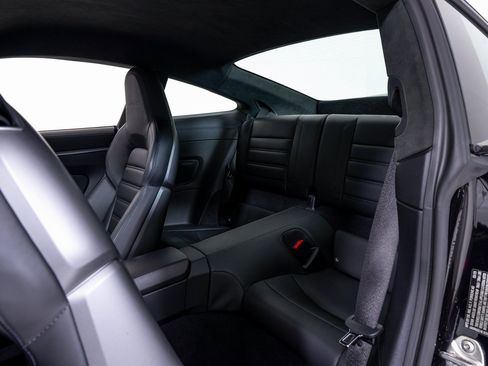 Used 2023 Porsche 911 Turbo S image 19