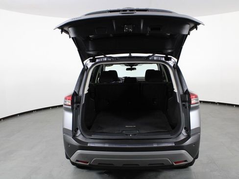 Certified 2023 Nissan Rogue SV image 17