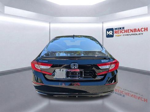 Used 2022 Honda Accord Sport image 5