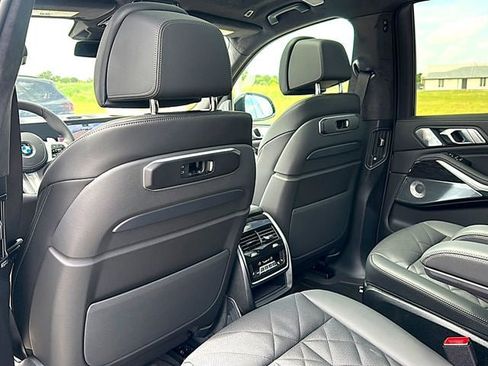 New 2027 BMW X7 xDrive40i w/ M Sport Package AWD/4WD image 44