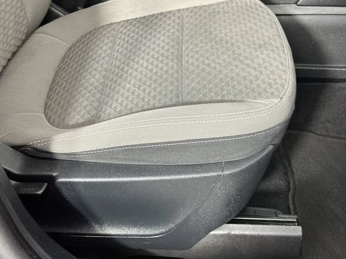 Used 2021 Ford Escape SE w/ Convenience Package FWD image 23