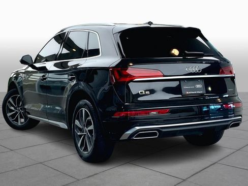 Used 2022 Audi Q5 2.0T Premium w/ Convenience Package AWD/4WD image 12
