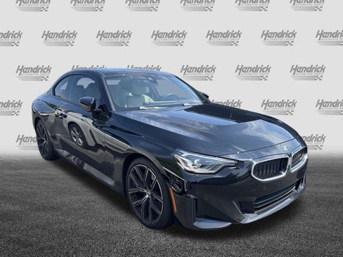 Used 2023 BMW 230i Coupe w/ Convenience Package RWD image 6