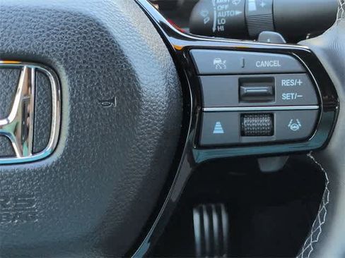 Used 2025 Honda Civic Sport image 27