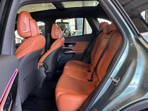 Used 2026 Mercedes-Benz GLC 300 image 14