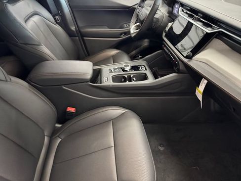 New 2026 Jeep Cherokee Limited AWD/4WD image 4