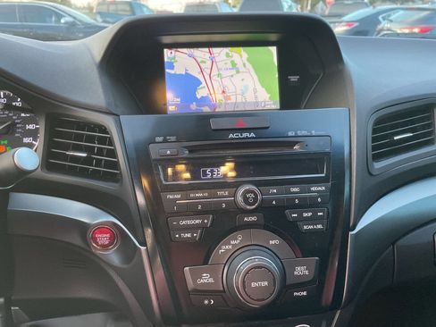 Used 2014 Acura ILX w/ Technology Package image 10