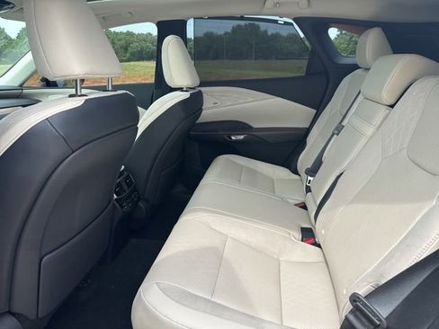 Used 2023 Lexus RX 350 AWD w/ Cold Area Package image 9