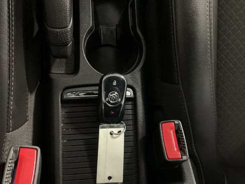 Used 2019 Buick Encore Preferred FWD image 38