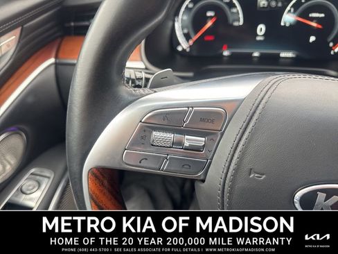 Used 2020 Kia K900 Luxury w/ VIP Package AWD/4WD image 18