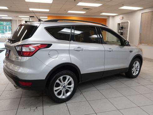 Used 2018 Ford Escape SEL AWD/4WD image 12
