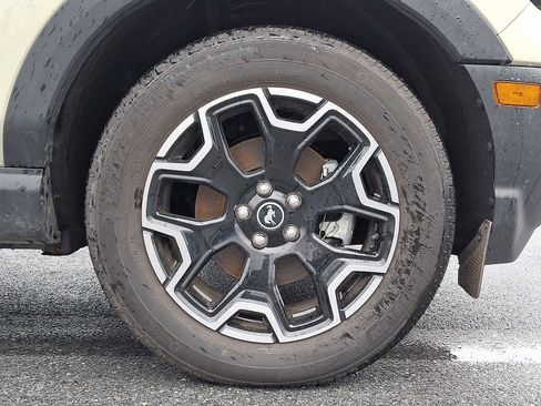 Used 2025 Ford Bronco Sport Outer Banks w/ Outer Banks Tech Package+ image 8