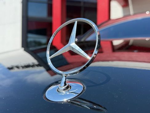 Used 2023 Mercedes-Benz S 580 4MATIC Sedan image 9