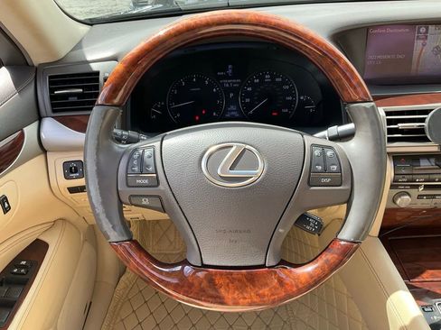 Used 2016 Lexus LS 460 AWD w/ Comfort Package image 38