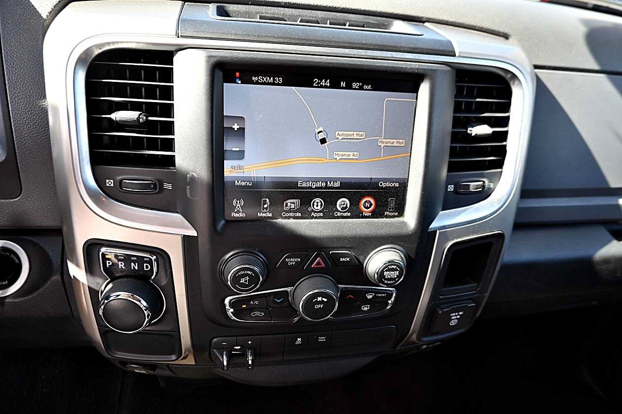 Used 2014 RAM 1500 Big Horn RWD image 19