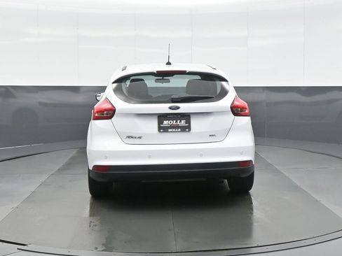 Used 2017 Ford Focus SEL image 6