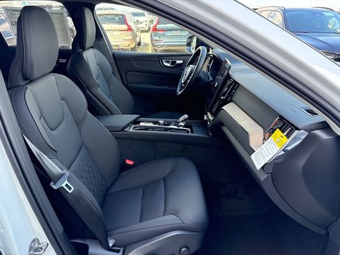 New 2026 Volvo XC60 B5 Plus image 16