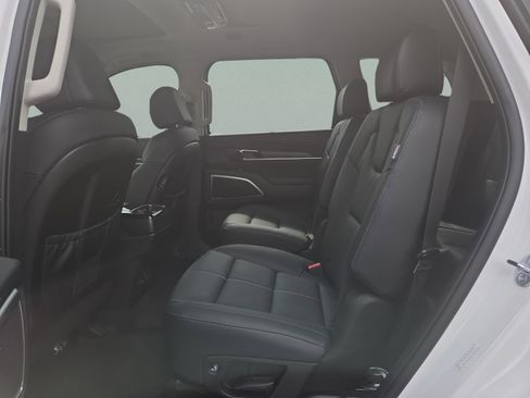 New 2025 Kia Telluride EX image 29