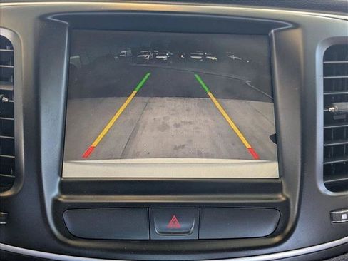 Used 2016 Chrysler 200 Limited w/ Anniversary Edition FWD image 13