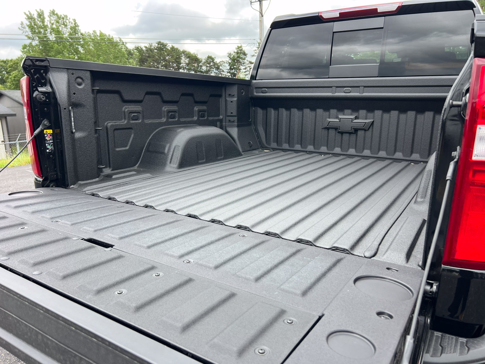 New 2026 Chevrolet Silverado 1500 RST w/ RST All Star Premium Package AWD/4WD image 10
