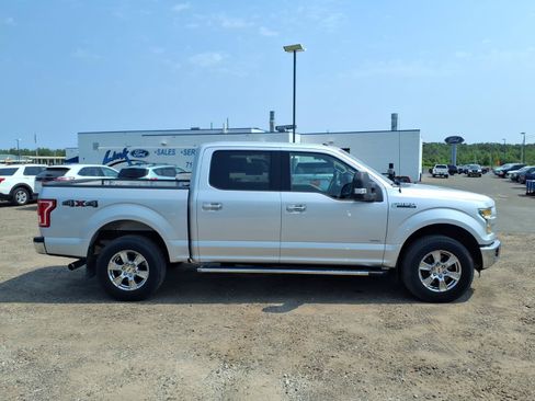 Used 2016 Ford F150 XLT w/ Equipment Group 302A Luxury AWD/4WD image 7
