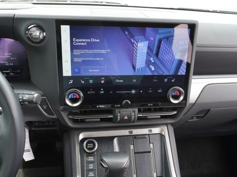 Certified 2025 Lexus GX 550 AWD/4WD image 16