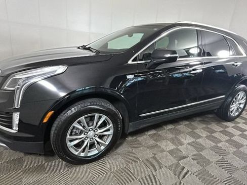 Used 2021 Cadillac XT5 Premium Luxury FWD image 6
