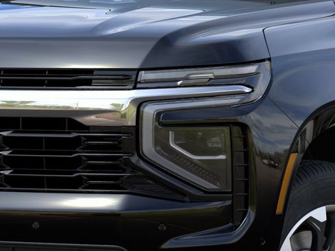 New 2026 Chevrolet Suburban LS RWD image 34