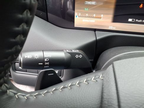 New 2026 Nissan Armada SL image 18