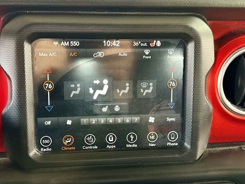 Used 2018 Jeep Wrangler Unlimited Rubicon image 21