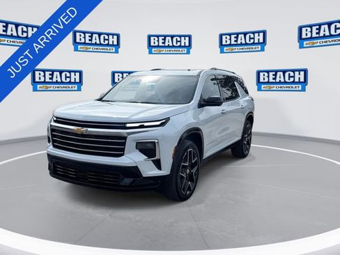 New 2026 Chevrolet Traverse High Country w/ LPO, Floor Liner Package FWD image 4