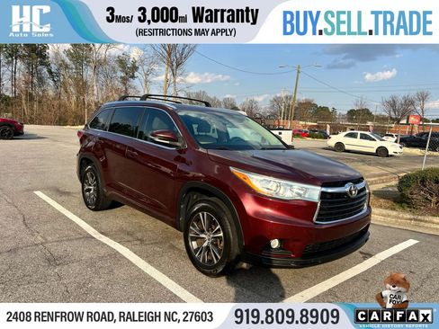 Used 2016 Toyota Highlander XLE image 7