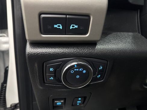 Used 2020 Ford F150 Lariat w/ Equipment Group 502A Luxury image 20