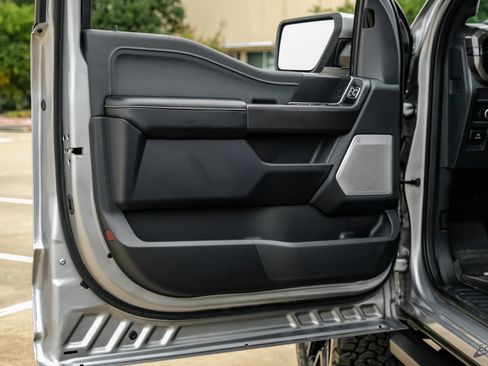 Used 2025 Ford F150 Lariat w/ Equipment Group 502A High AWD/4WD image 93