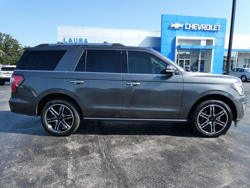 Used 2020 Ford Expedition Limited w/ Special Edition Package AWD/4WD image 4