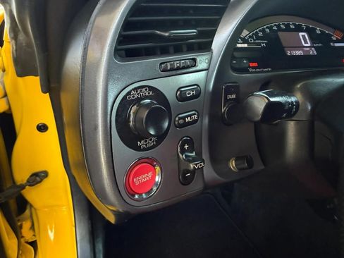 Used 2002 Honda S2000 image 48