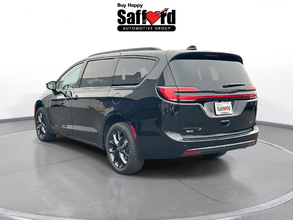 New 2026 Chrysler Pacifica Select w/ S Appearance Package AWD/4WD image 6