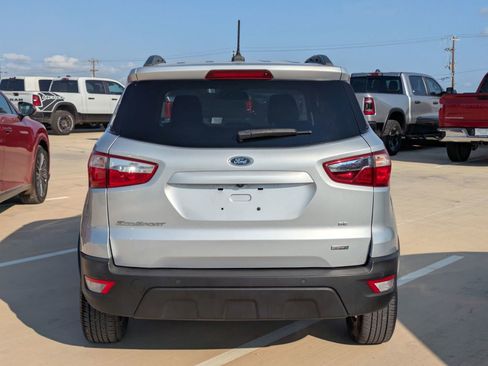 Used 2019 Ford EcoSport SE image 4