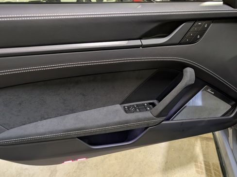 Used 2024 Porsche 911 Targa 4 GTS image 20