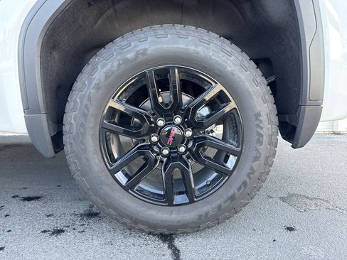 Used 2026 GMC Sierra 1500 Elevation w/ Elevation Premium Package image 4