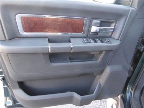 Used 2011 RAM 1500 Laramie image 9