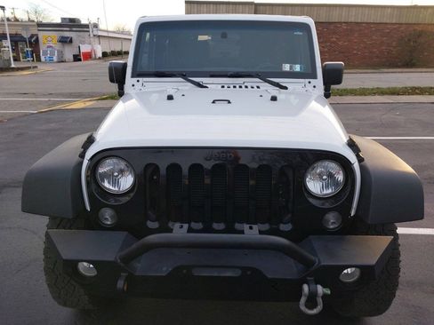 Used 2014 Jeep Wrangler Sport image 11