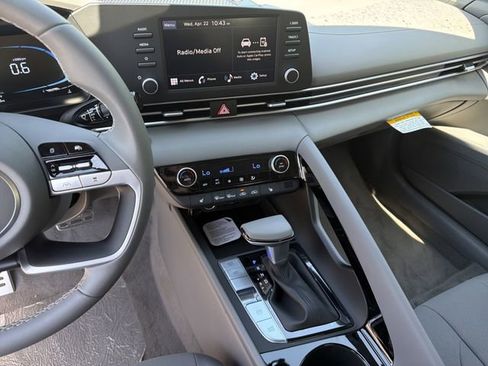 New 2026 Hyundai Elantra SEL Sport Premium FWD image 27