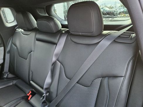 New 2026 Jeep Compass Latitude image 16