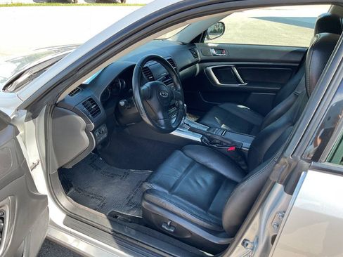 Used 2006 Subaru Outback 2.5i Limited AWD/4WD image 14