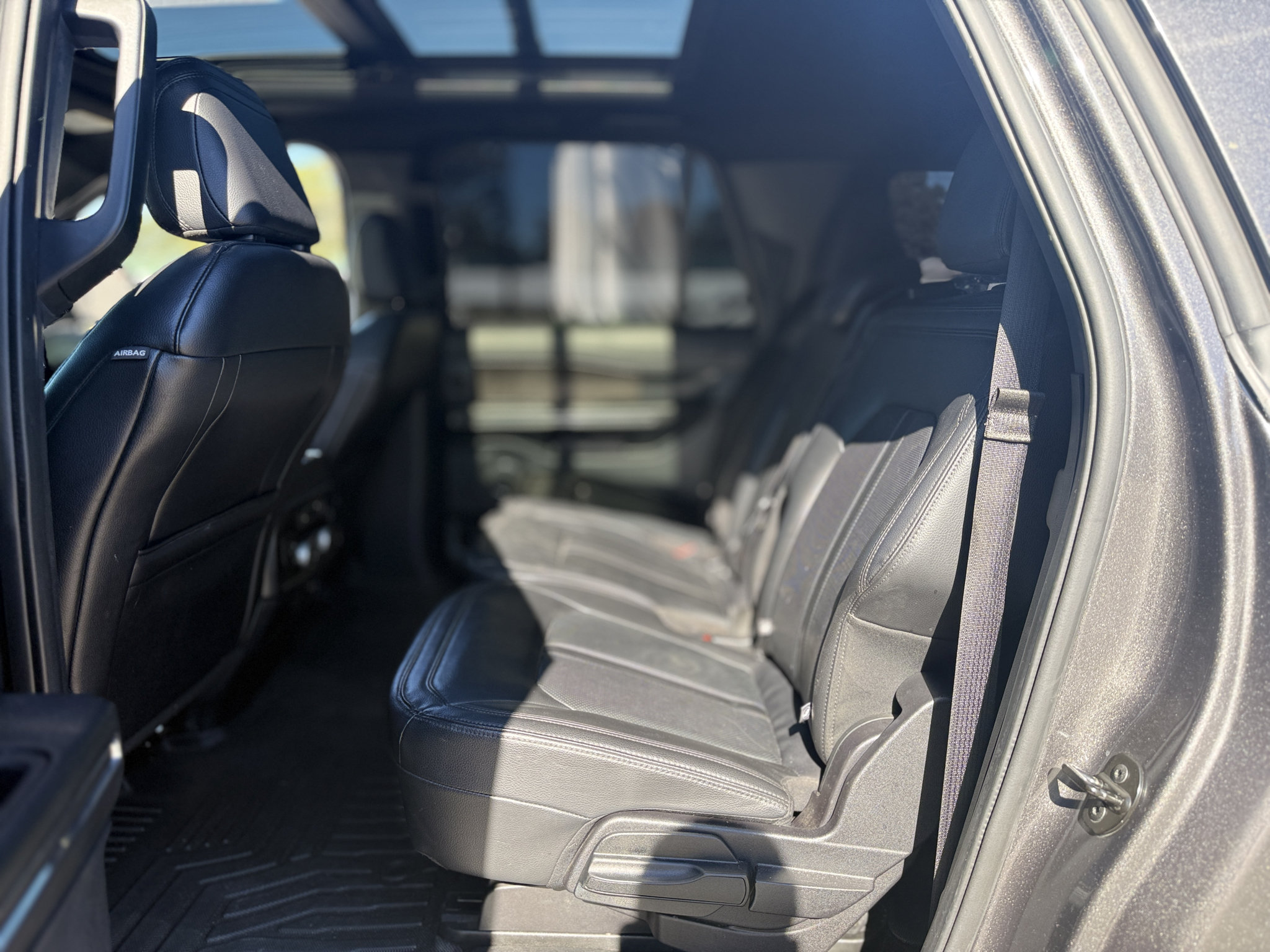 Used 2021 Ford Expedition Max Limited RWD image 30