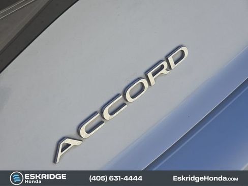 Used 2024 Honda Accord Touring image 11