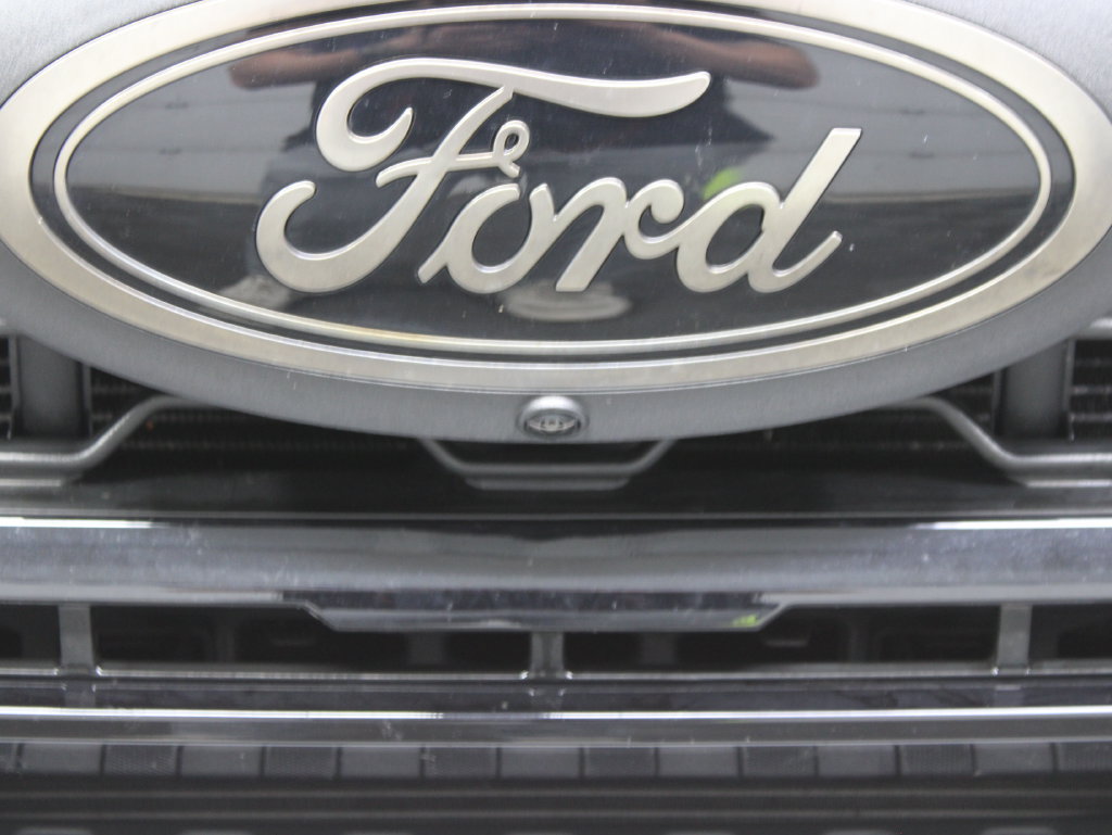 Used 2025 Ford F250 XLT w/ Black Appearance Package AWD/4WD image 58