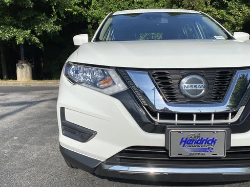 Used 2020 Nissan Rogue S AWD/4WD image 14